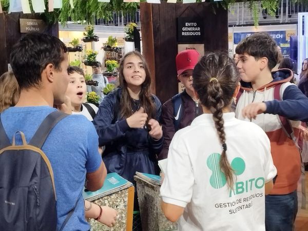 353657361_1019045726129957_4754269638554345954_n